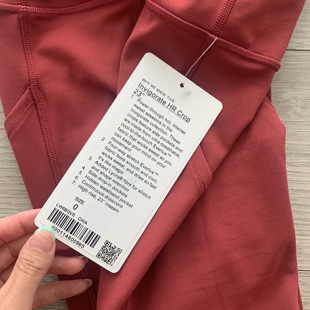 BNWT Lululemon Invigorate 23” Size 0